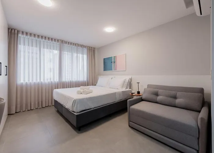 Carlos Gomes Square By Likehome Apartamento
