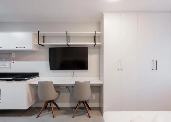 Carlos Gomes Square By Likehome Apartamento *