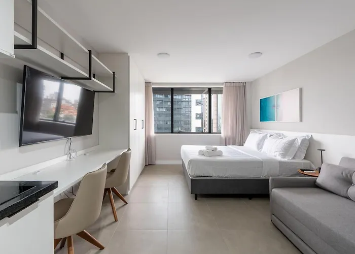 Carlos Gomes Square By Likehome Apartamento *