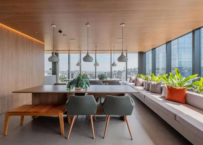 Carlos Gomes Square By Likehome Apartamento